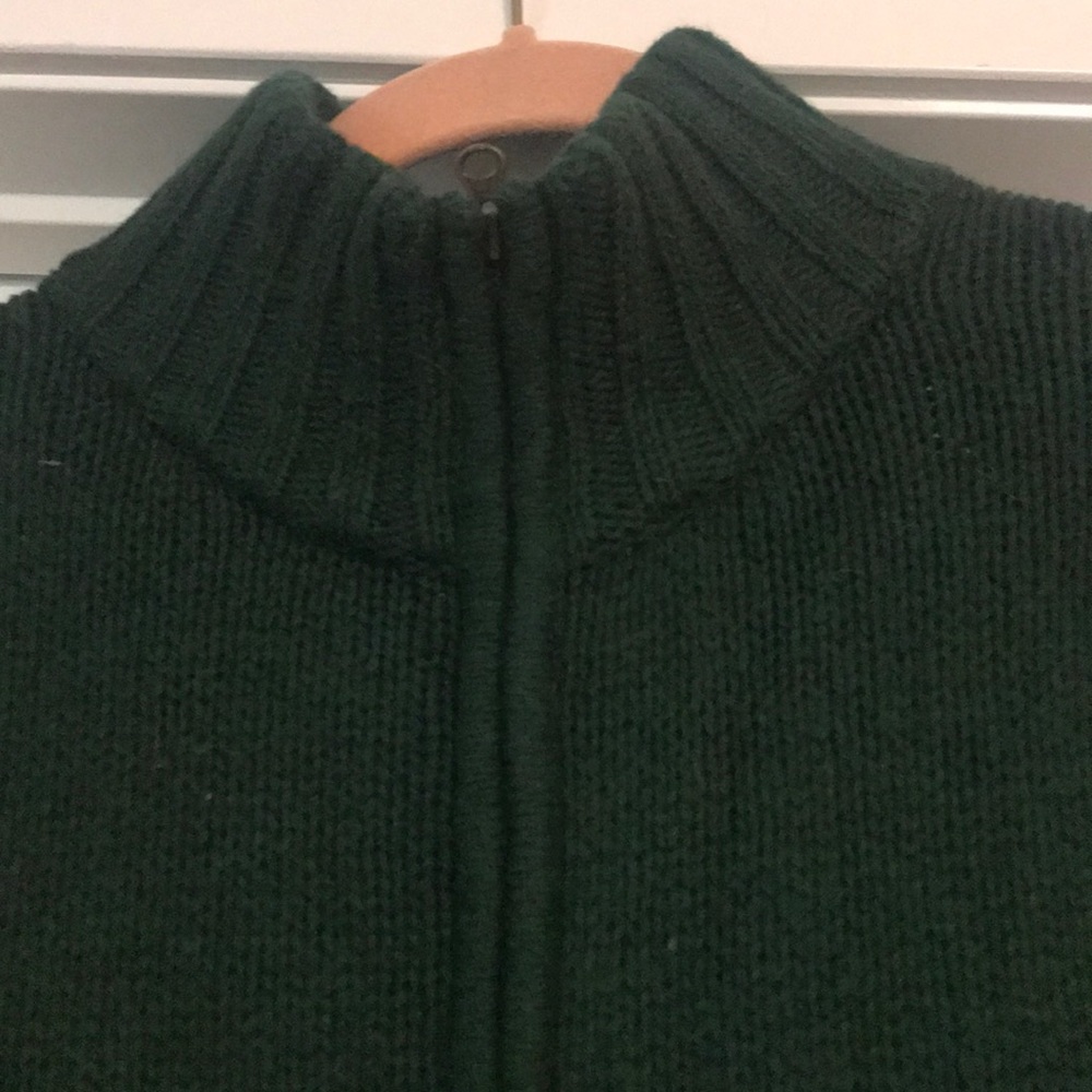 Beautiful Zip Front Sweater - Picture 4 of 7